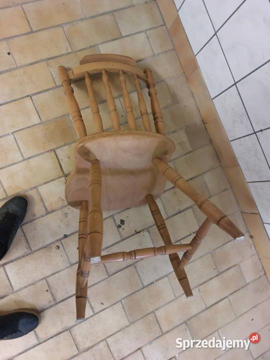 Krzesła vintage PRL retro 31 Krzesła Milanów sprzedam