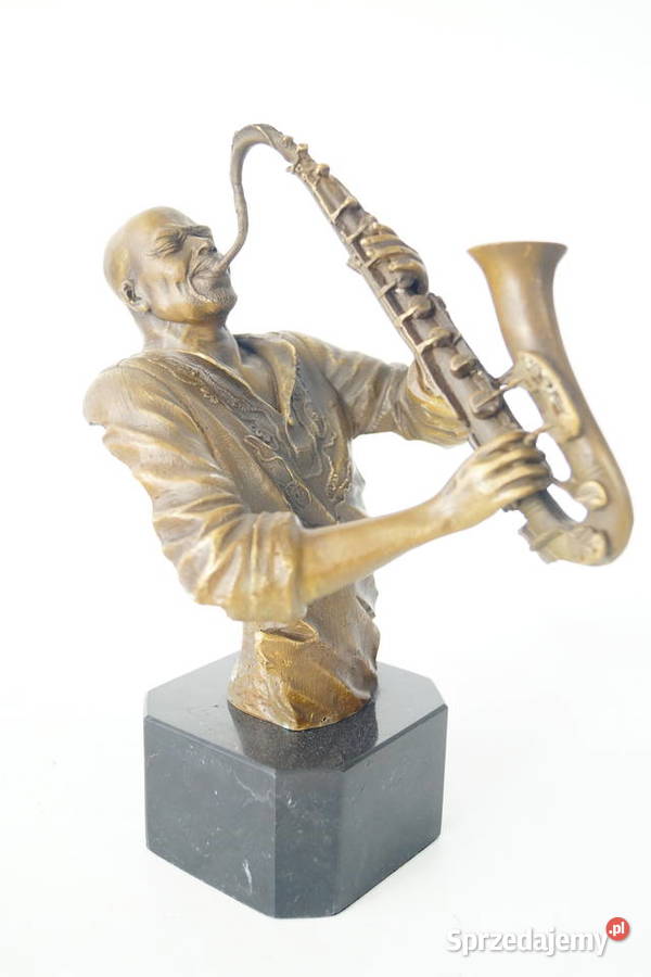 Figura z brązu grajek muzykant dekoracja rzeźba wielkopolskie