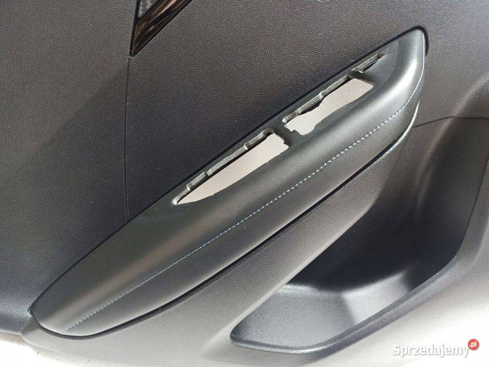 BOCZEK DRZWI LEWY TYŁ PEUGEOT 2008 II 2020R osobowe Tapicerki samochodowe Skarżysko-Kamienna