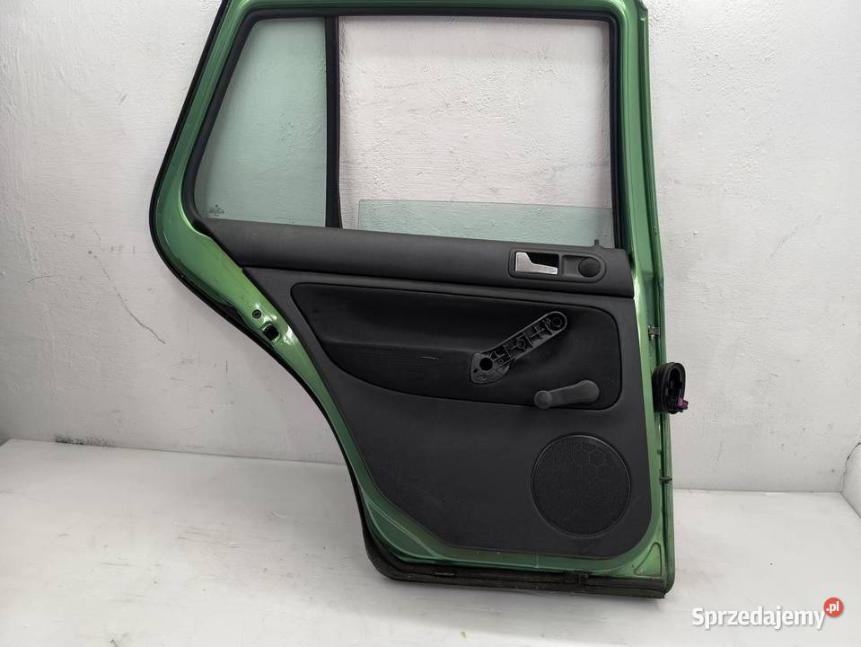 DRZWI LEWY TYŁ VW GOLF IV 14