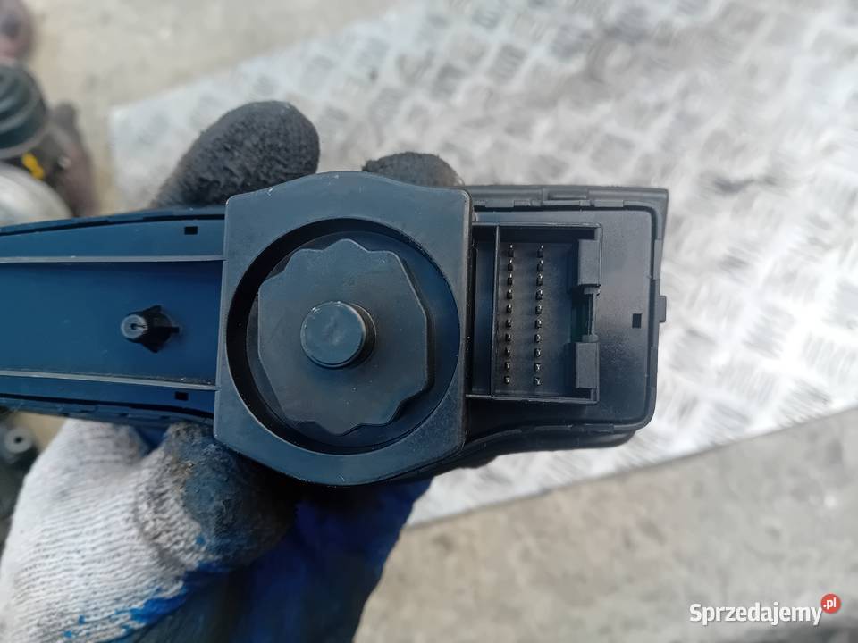 Włącznik przełącznik świateł 933003Z100 Hyundai Motoryzacja Radłów