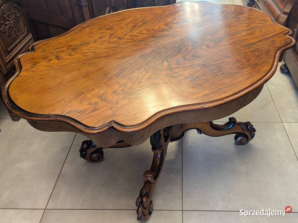 Piękny włoski stolikława orzechsklep Dąbrowa śląskie Dąbrowa Górnicza