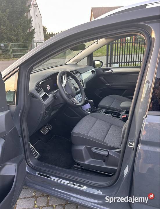 Volkswagen Touran 15 Tsi nieuszkodzony Chodów
