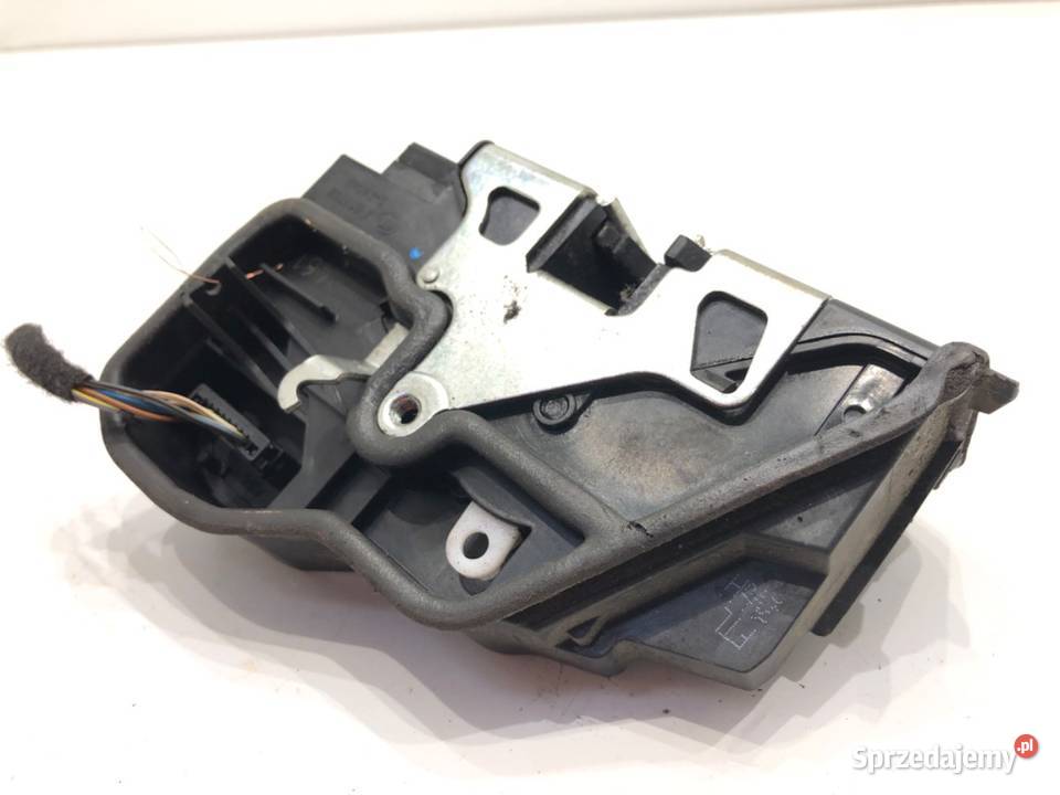 ZAMEK DRZWI LEWY PRZÓD BMW E61 Kombi 0410 osobowe sprzedam