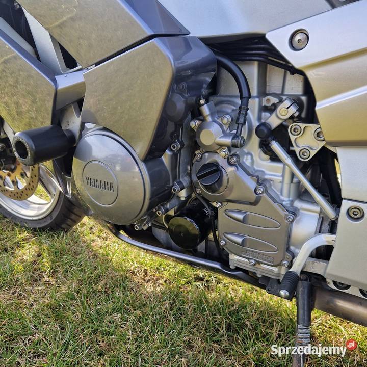 Motocykl Yamaha fjr bezwypadkowy