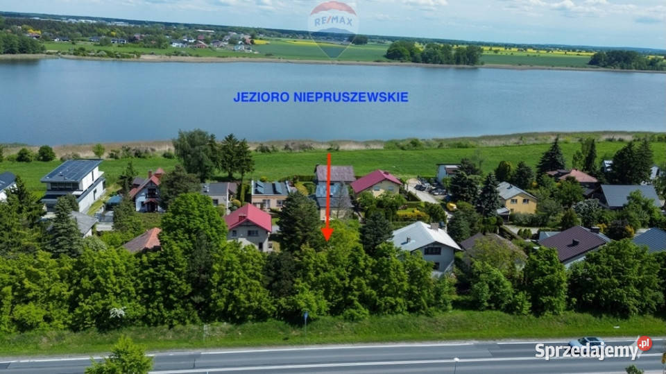 Na sprzedaż działka z domkiem jeziora