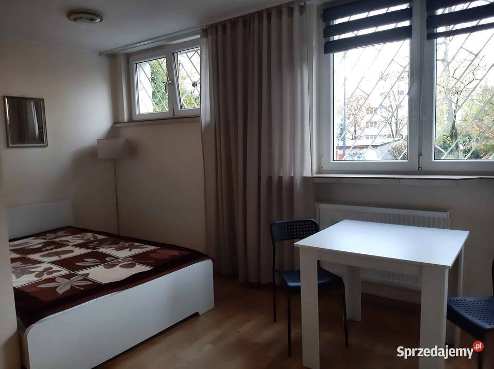 Przytulna kawalerka na Grochowie 28 m2 piwnica Sprzedaż Warszawa