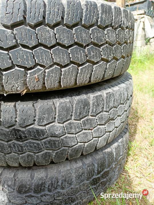 Mercedes Sprinter Kaczka LT opony 14 15 na zima