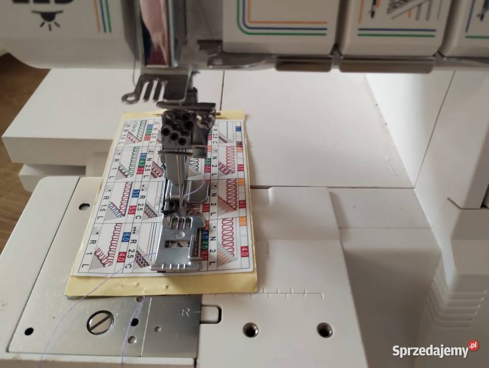 Maszyna do szycia Merrylock Pszczółki