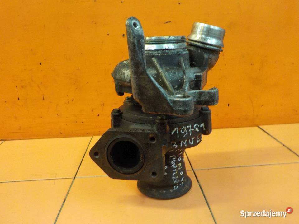 BMW E90 20 D 11r N47 184 turbina 851246405 osobowe Suków