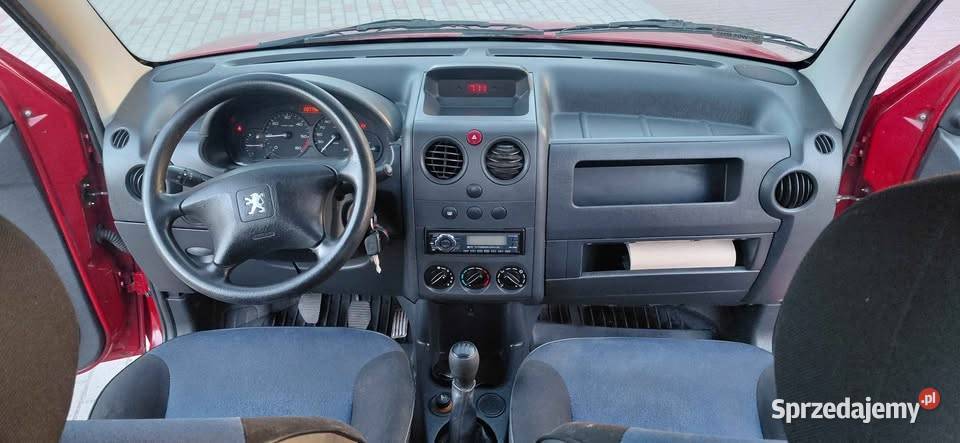 Peugeot Partner 19 Diesel przebieg 200 manualna mazowieckie