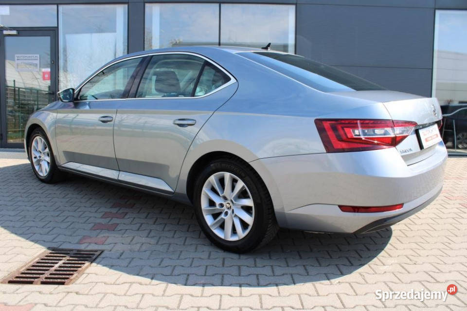 Skoda Superb 2018r 18 TSI 180 DSG FV23 1wł Salon