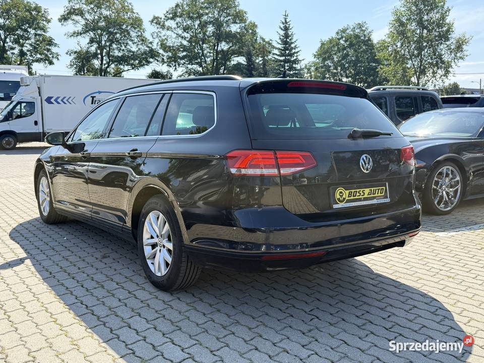 Volkswagen Passat 2015 241000km Warszawa sprzedam