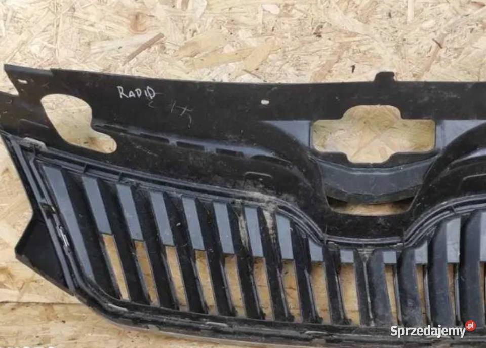 Grill atrapa chłodnicy Skoda Rapid osobowe dolnośląskie Złotoryja sprzedam