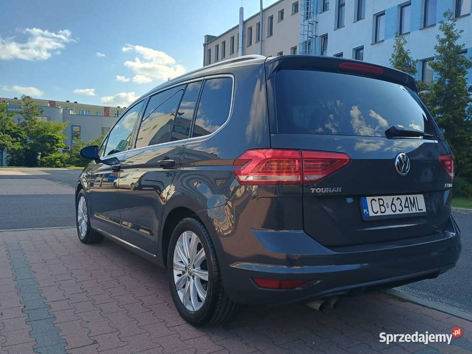 Volkswagen Touran III 20 TDI HIGHLINE zadbany