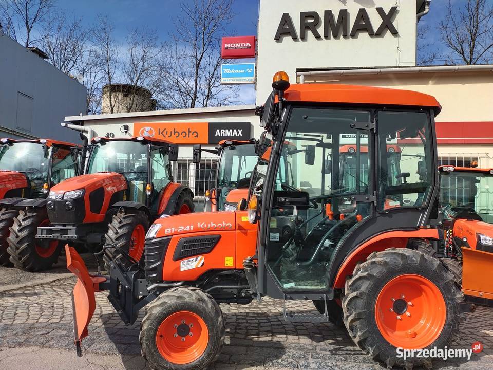 Miniciągnik Kubota B1241 używany