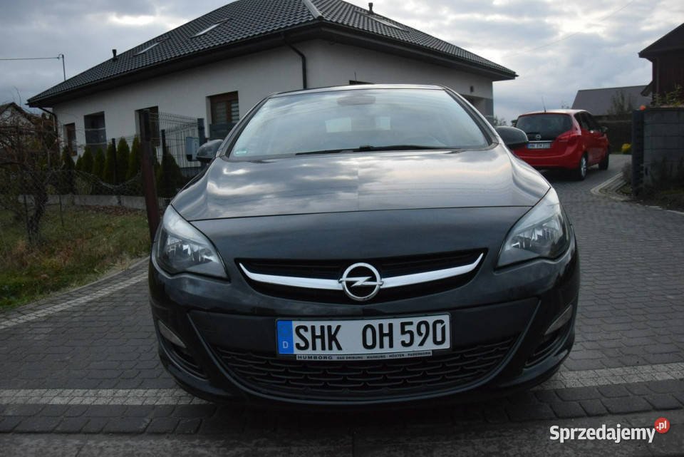 Opel Astra 14B 2014R 134 Navi Sprowadzony