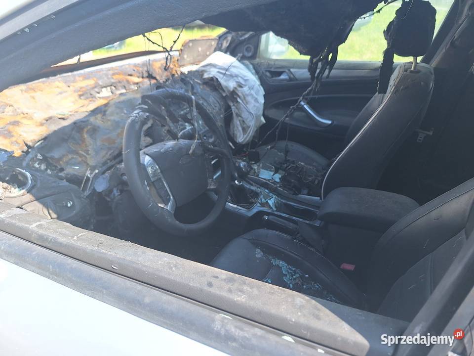 Samochód Ford Mondeo 20D 14r CZĘŚCI Wisznice