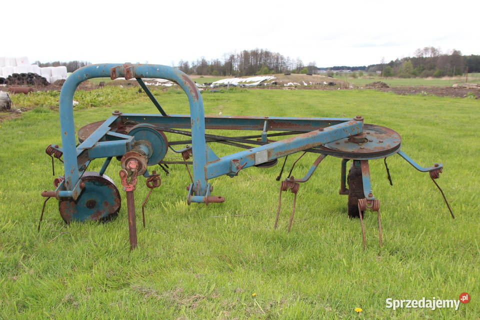 Przetrząsacz pająk do siana