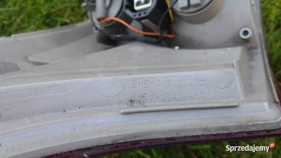 Lampa tył prawa Focus mk3 kombi osobowe Konin sprzedam