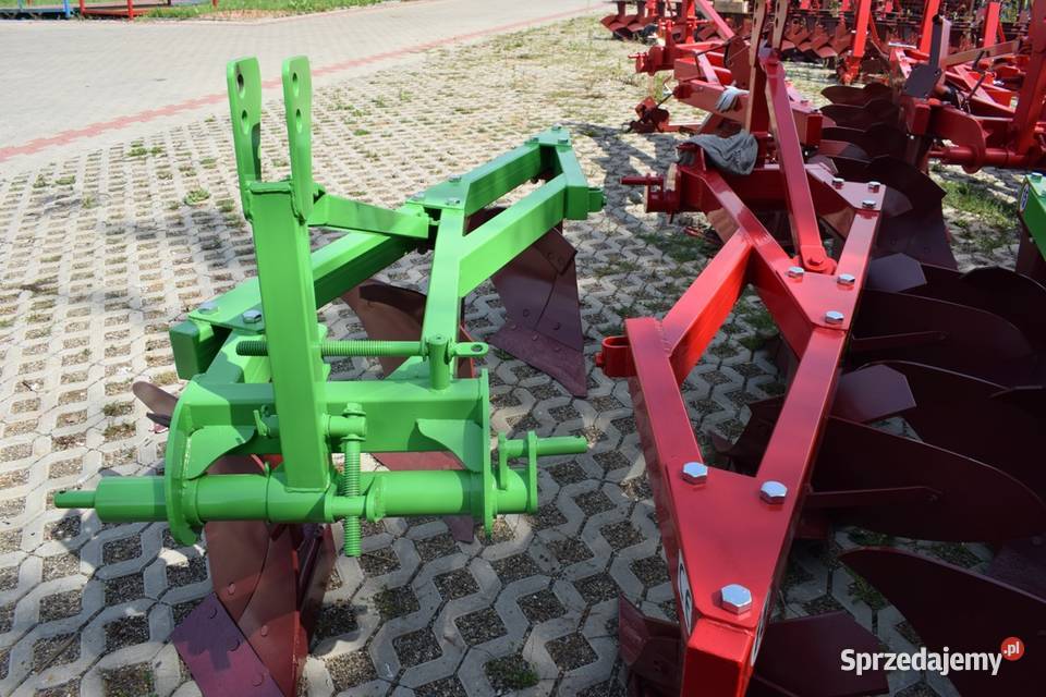 pług zagonowy 3 skibowy nieuszkodzony