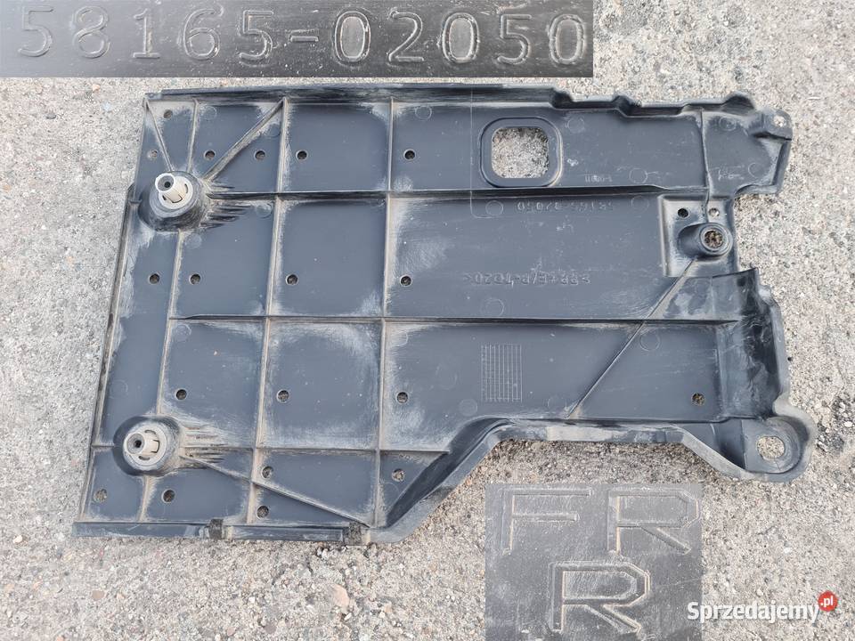 Toyota Auris II E18 osłony płyta pod auto osłona osobowe Legnica