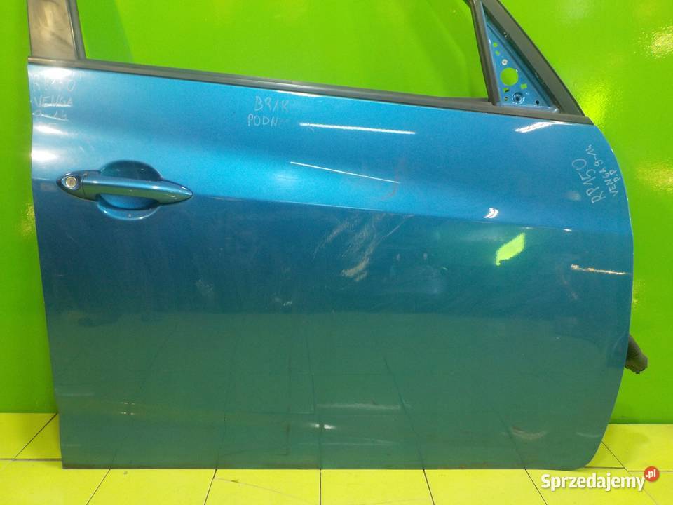 KIA VENGA 10r HB 5D drzwi prawe przod Suków