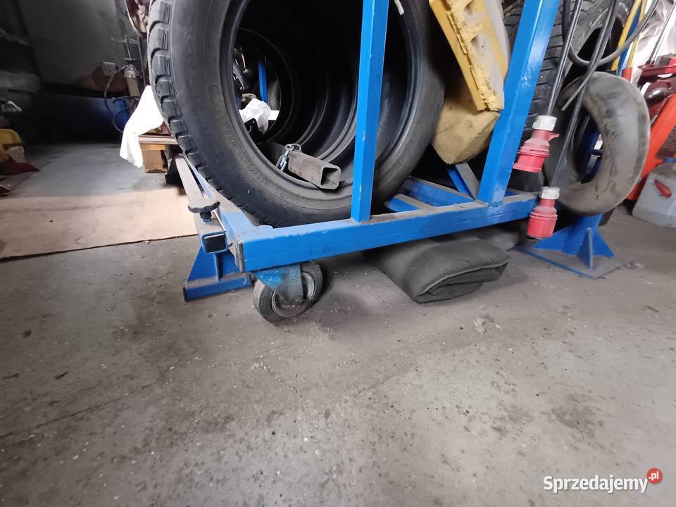 Sprzedam stojak warsztatowy na koła Aleksandrów Kujawski sprzedam