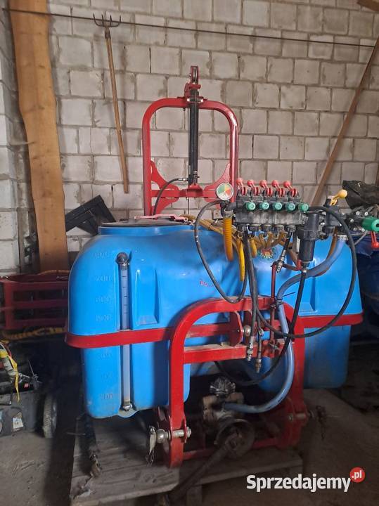 Sprzedam opryskiwacz 800 l