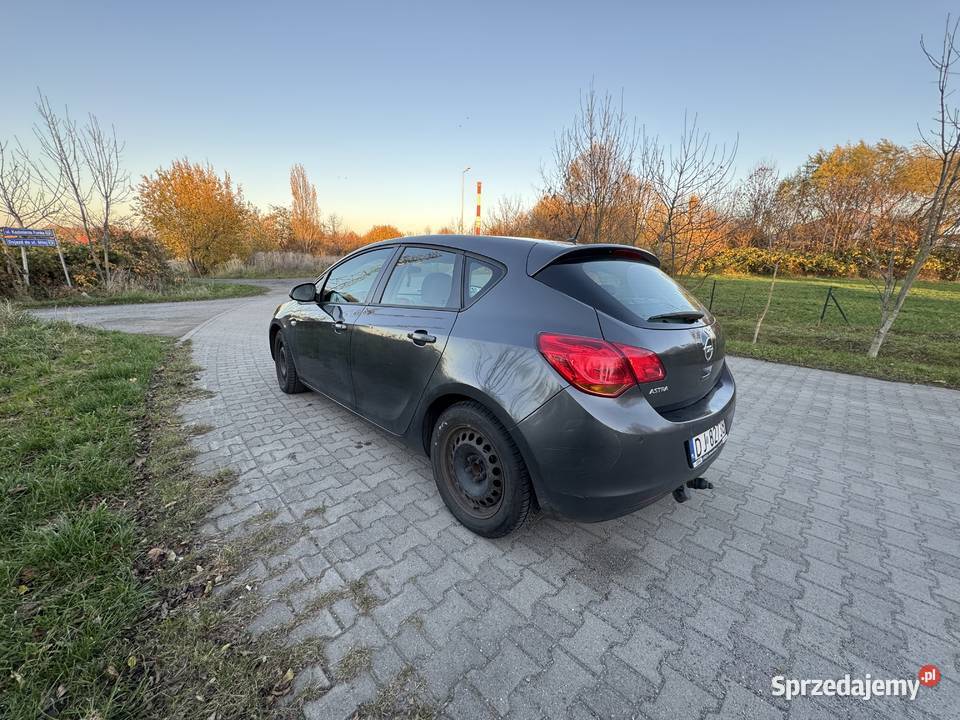 Opel Astra J 16 Benzyna dolnośląskie Pieńsk