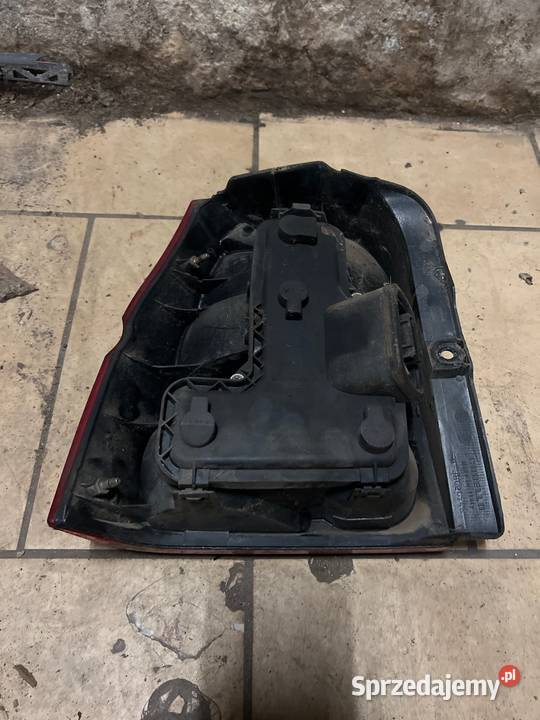Lampa tył prawa vw lupo Margonin