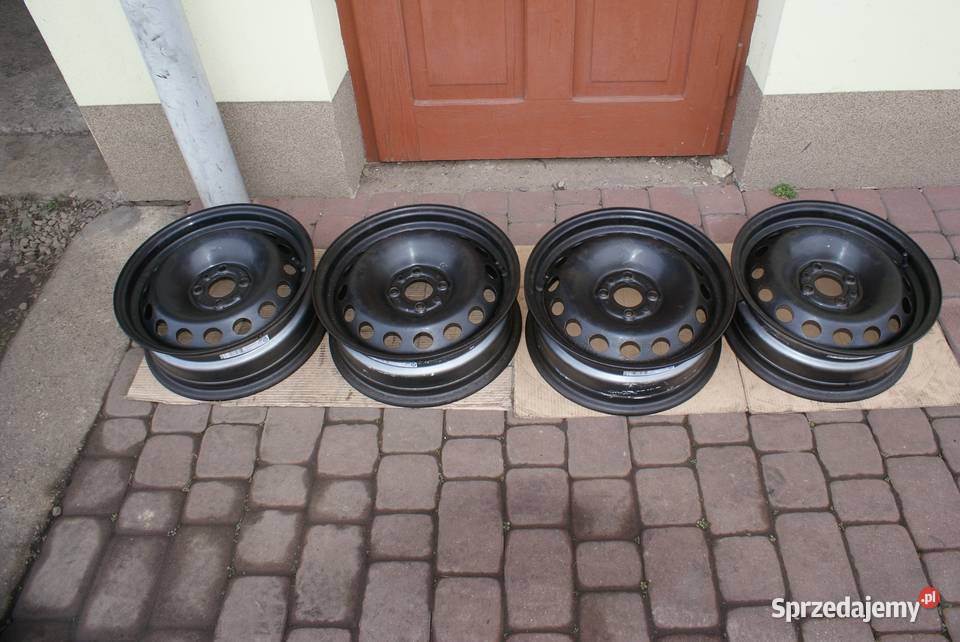 Felgi 6Jx15 4x98x581 ET32 Fiat Doblo 500 Panda stalowe Dynów