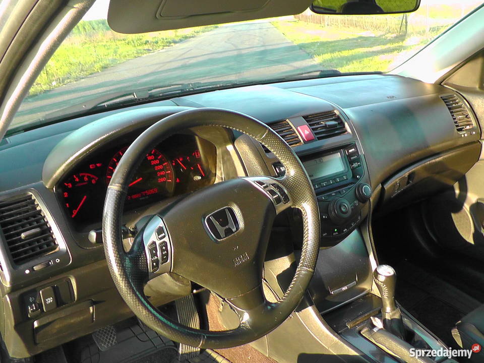 Honda Accord 2004 diesel CD