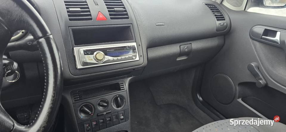 Vw Polo 10B 2001r alu grzane fotele nieuszkodzony Volkswagen Brześć Kujawski