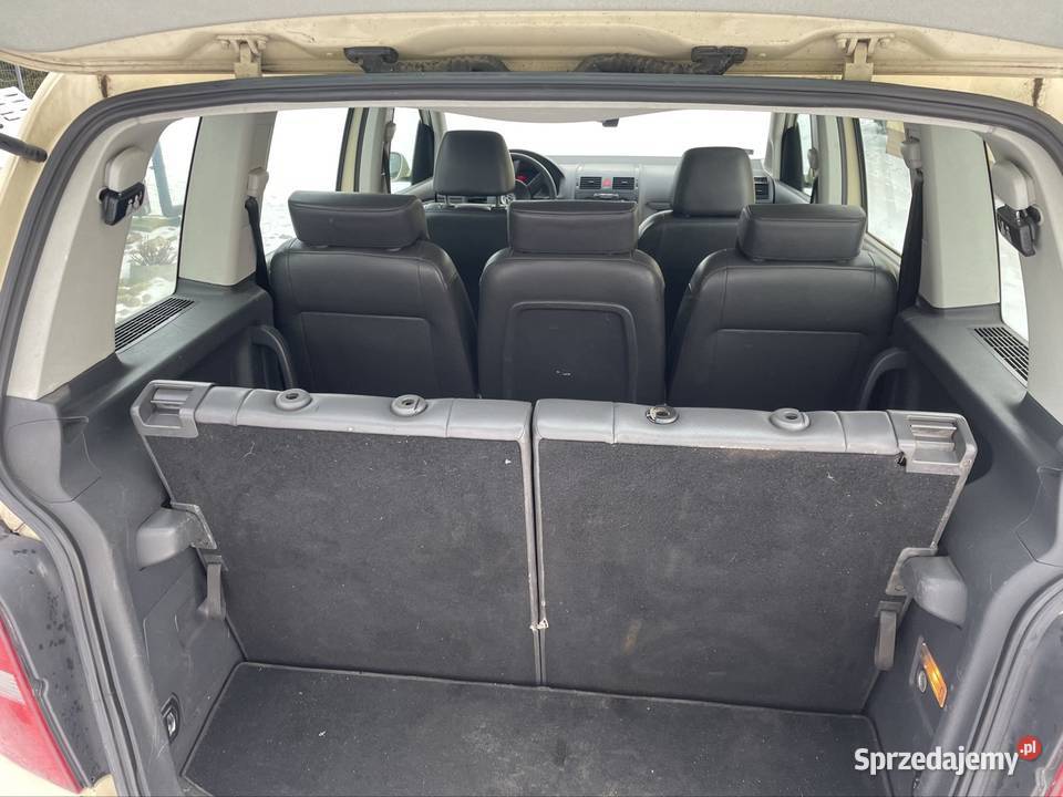 Volkswagen Touran 2006 19 tdi 105 Szczecinek