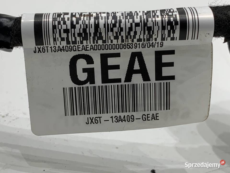 WIĄZKA KLAPY BAGAŻNIKA TYŁ FORD FOCUS IV