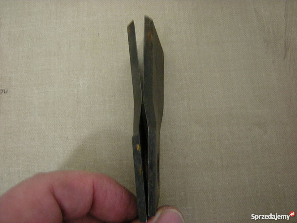 Noże do kosiarki dyskowej 98x48x4x fi19 Przewłoka sprzedam