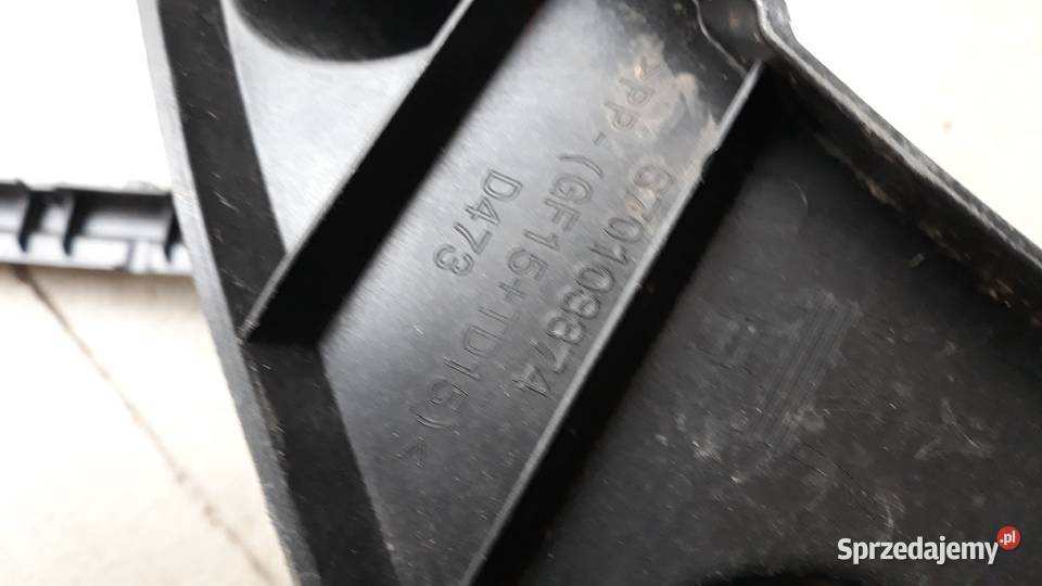 MASERATI LEVANTE ŚLIZG ZDERZAKA LEWY TYŁ Zatom Stary sprzedam