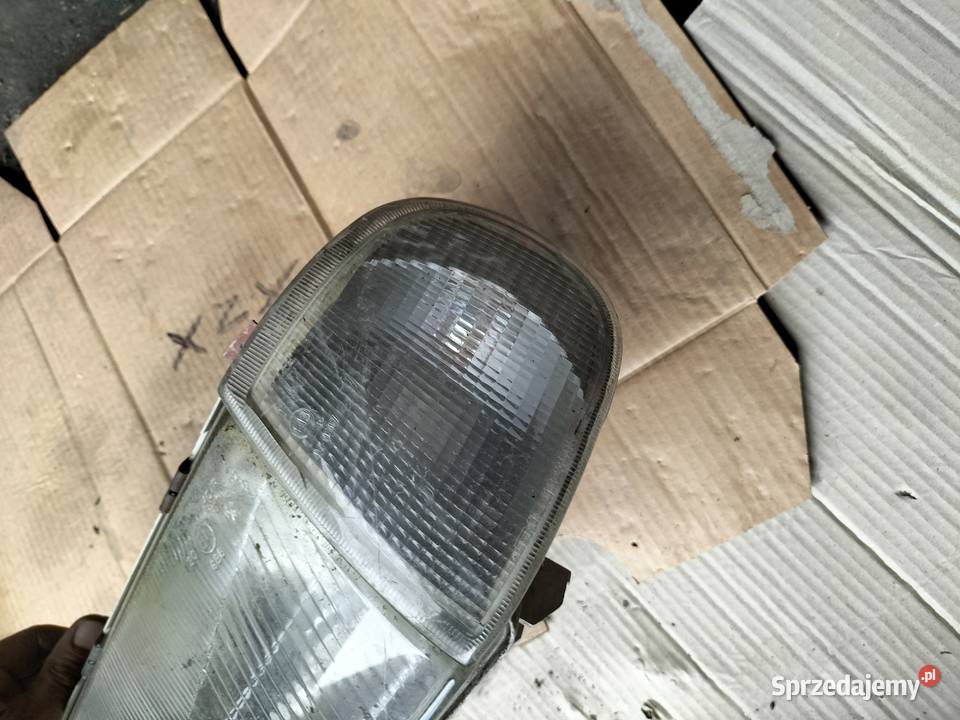LAMPA PRZÓD PRZEDNIA LEWA kierunkowskaz Skoda Oświetlenie Kamień-Kolonia sprzedam