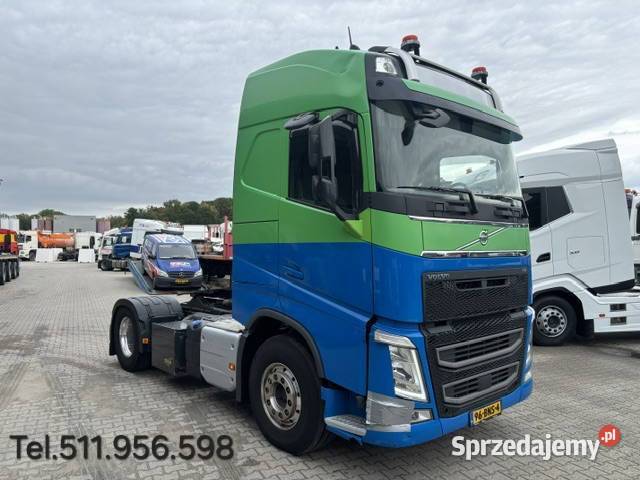 Ciagnik z kompresorem Welgro sprezarka Volvo FH lubelskie sprzedam