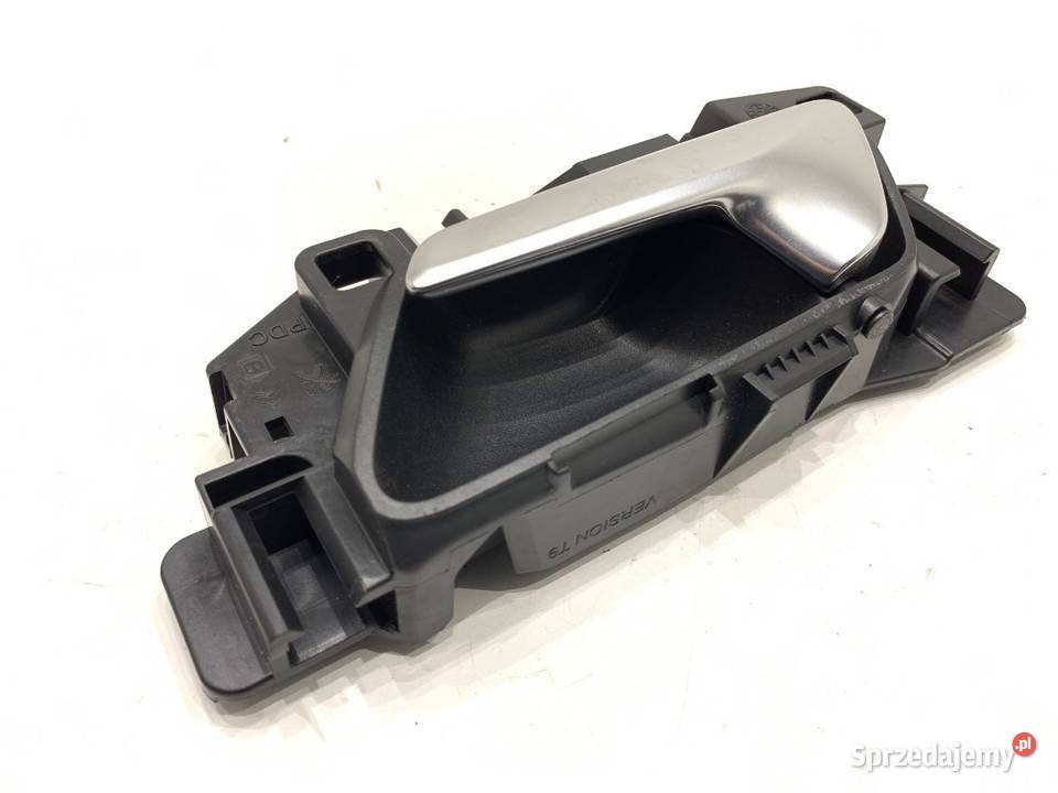 KLAMKA WEWNĘTRZNA LEWY PRZÓD OPEL CORSA F