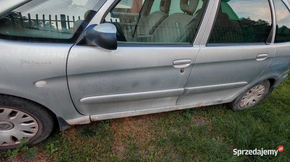 Citroen Xsara Picasso 20 srebrny C4 Picasso Kobyłka