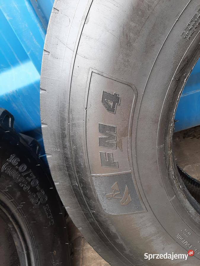 Opona używana ciężarowa 31580R225 MATADOR FM4