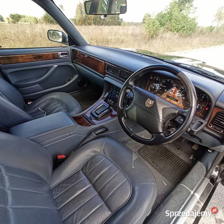 Daimler Jaguar 40 limuzyna Daimler Gomunice