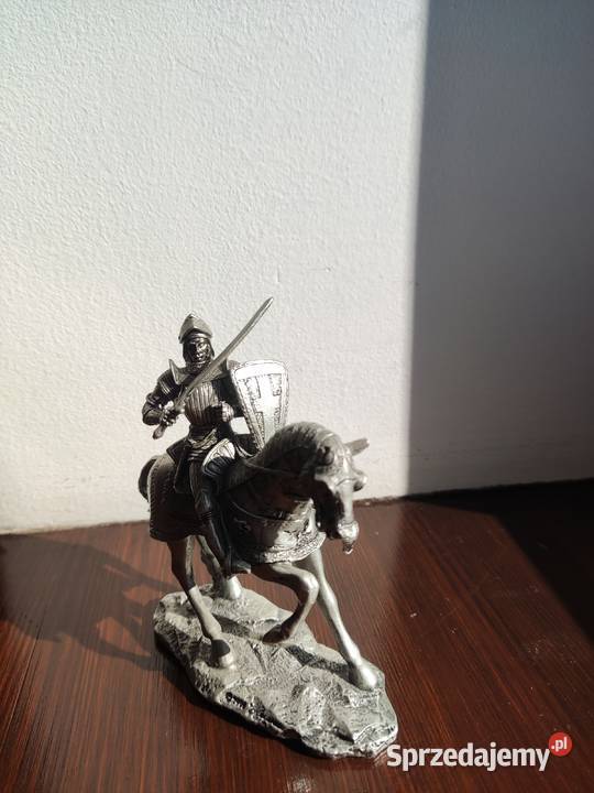 Rycerz w zbroi figurka Veronese