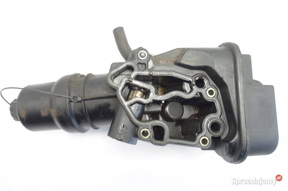 VW Passat B6 20 FSI OBUDOWA FILTRA OLEJU