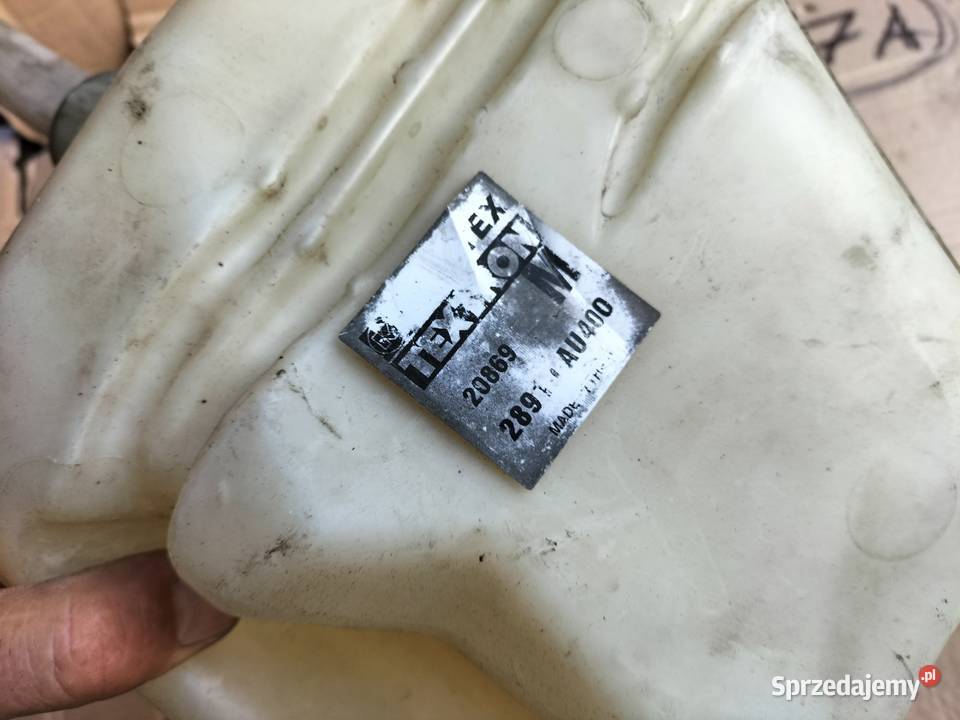 NISSAN PRIMERA P12 ZBIORNICZEK SPRYSKIWACZY