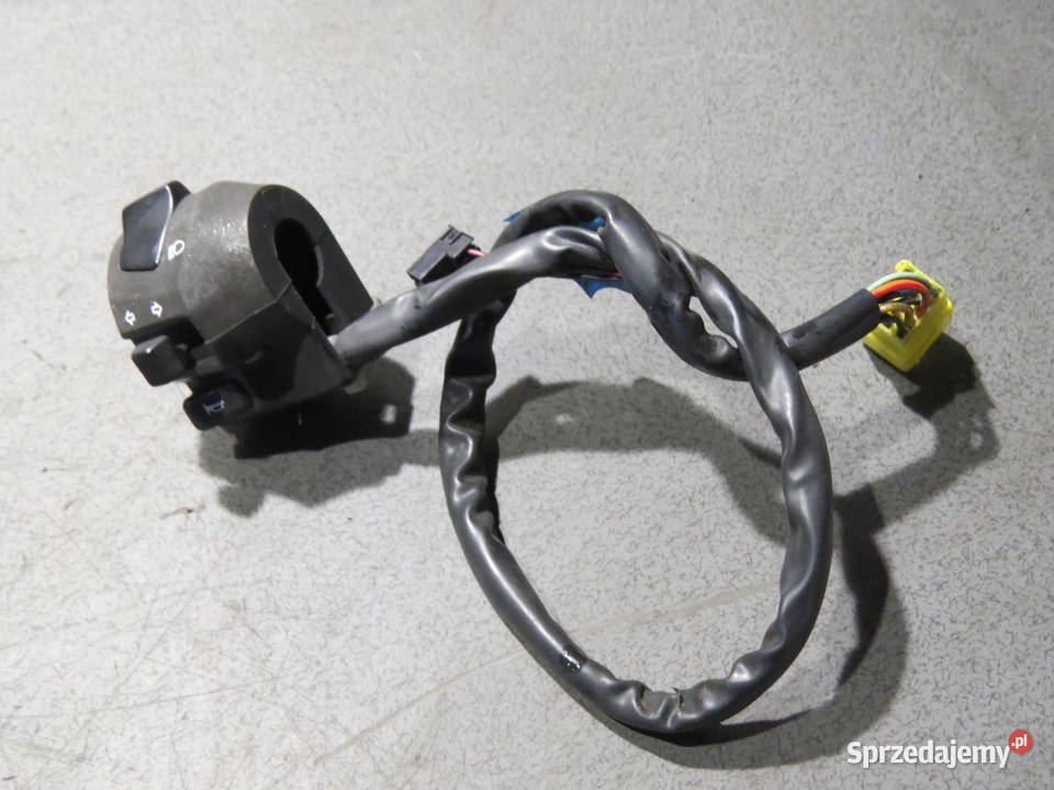 SUZUKI BURGMAN K7 200 125 150 08 PRZEŁĄCZNIK Kraków sprzedam