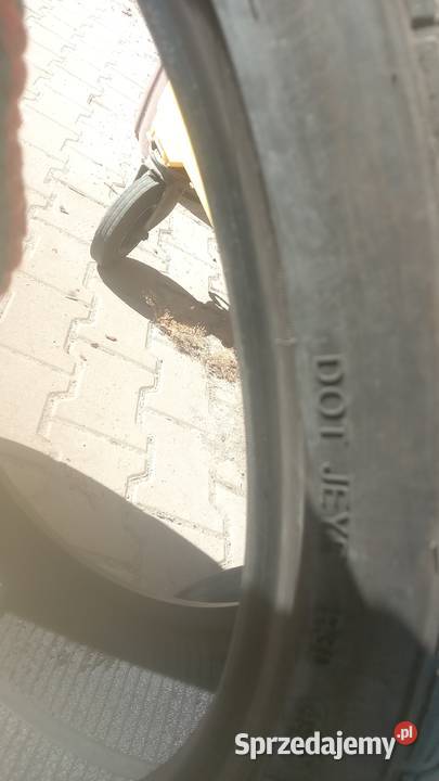 Dwie opony tracmax privilo 01 plus 24535r221 39 Wrocław
