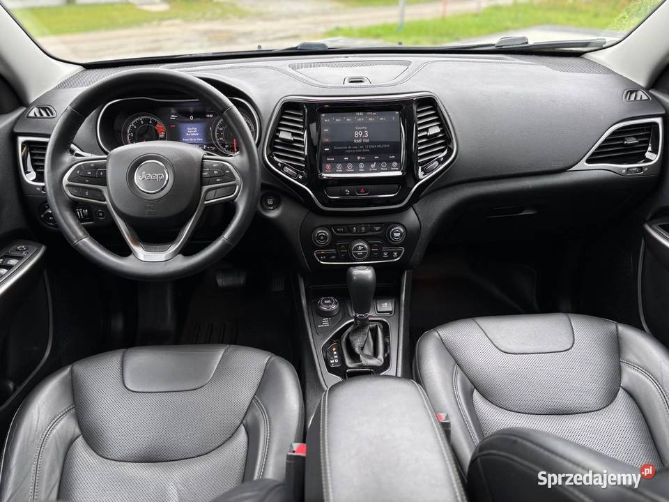 JEEP CHEROKEE 32 V6 2019 r 4x4 granatowy Lubartów sprzedam